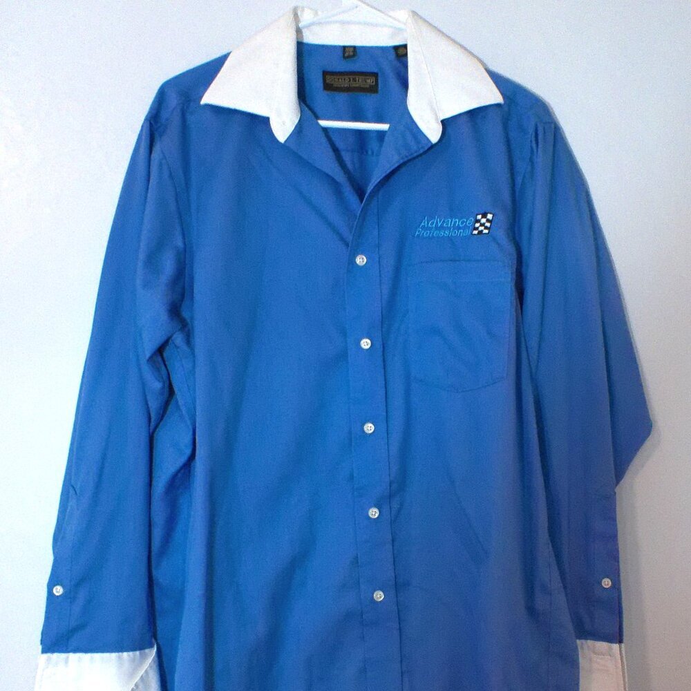 Donald J. Trump Signature Collection Dress Shirt – 15.5 32/33 – Blue Non-Iron